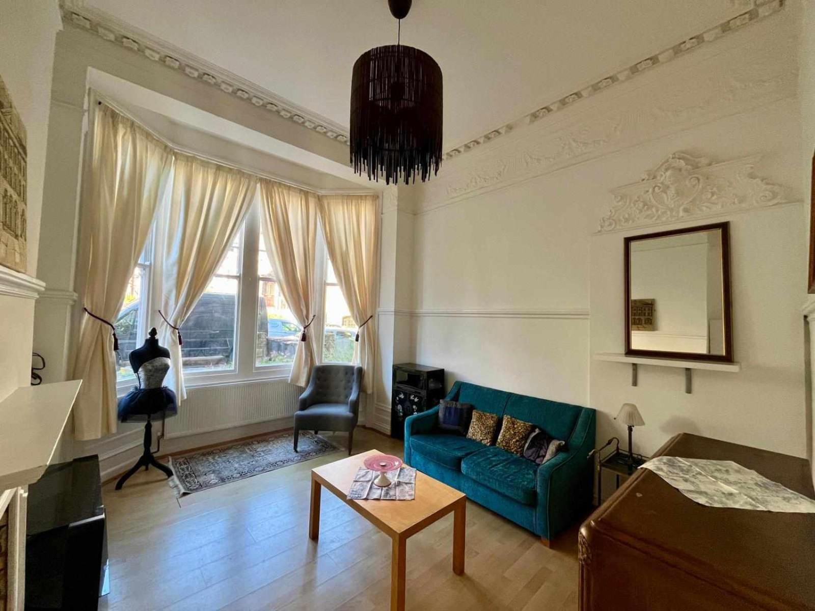Delightful One Bed Victorian Flat * Hastings